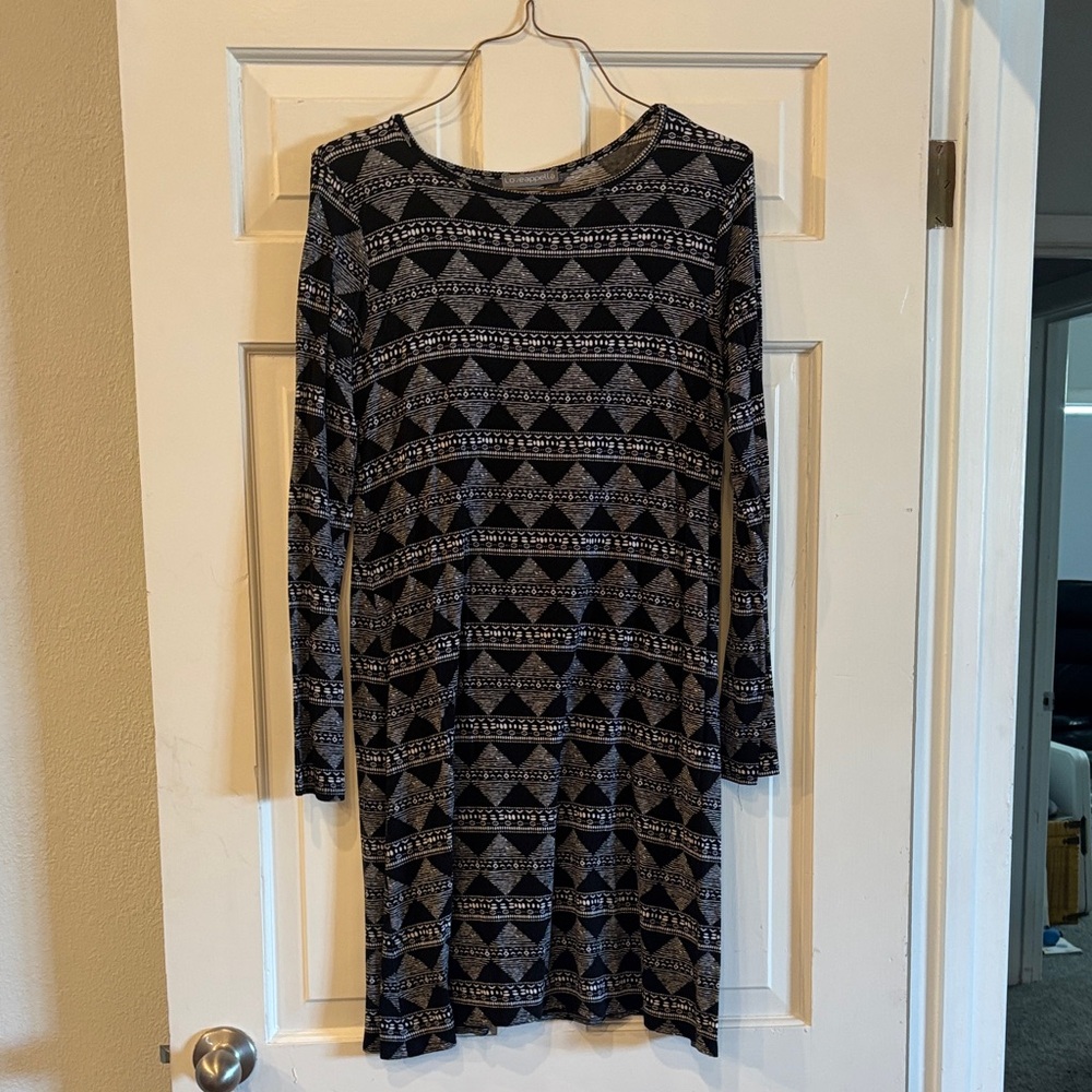 Black and Gray Patterned Women's Dress